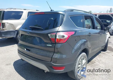 2018 Ford Escape Se из США, поврежденный, VIN 1FMCU0GD2JUA43321